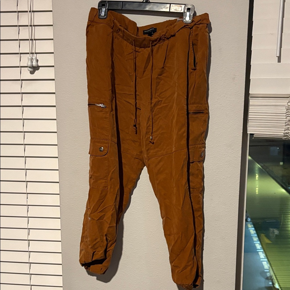 Banana Republic Brown Cargo Pants